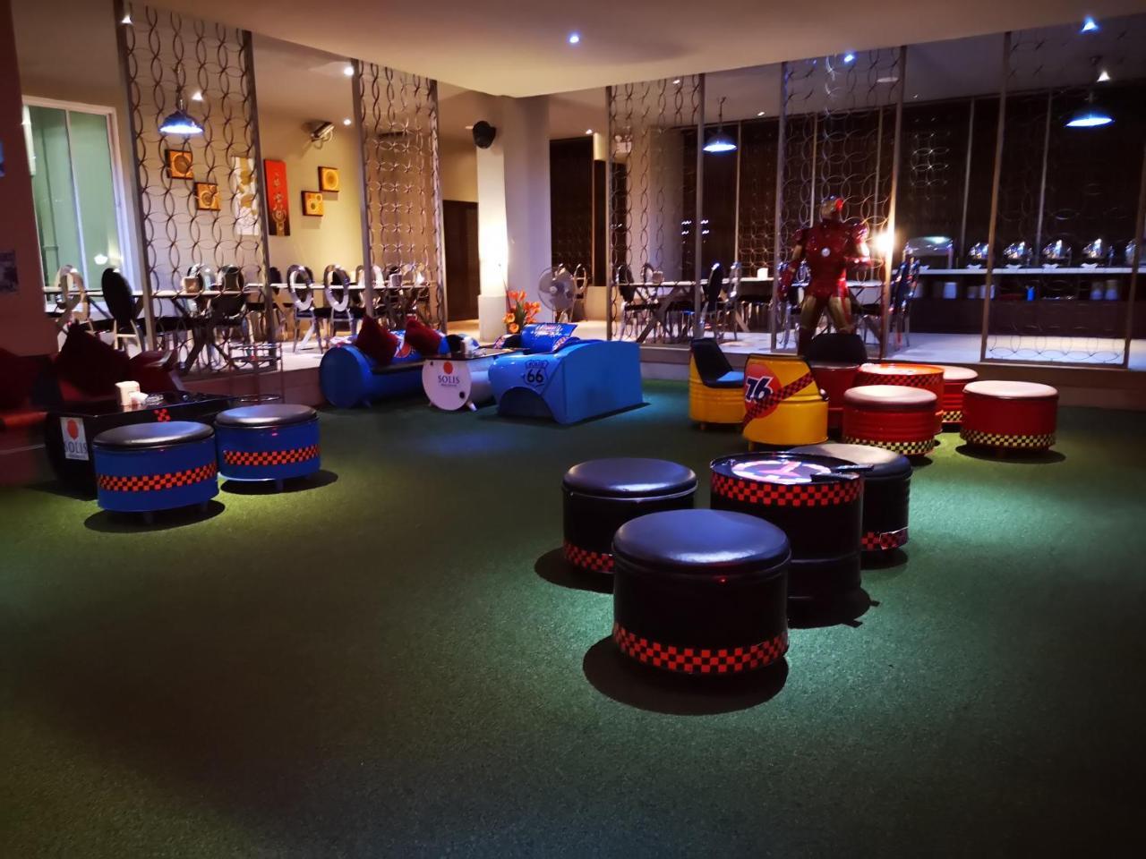 Solis Khách sạn 4*